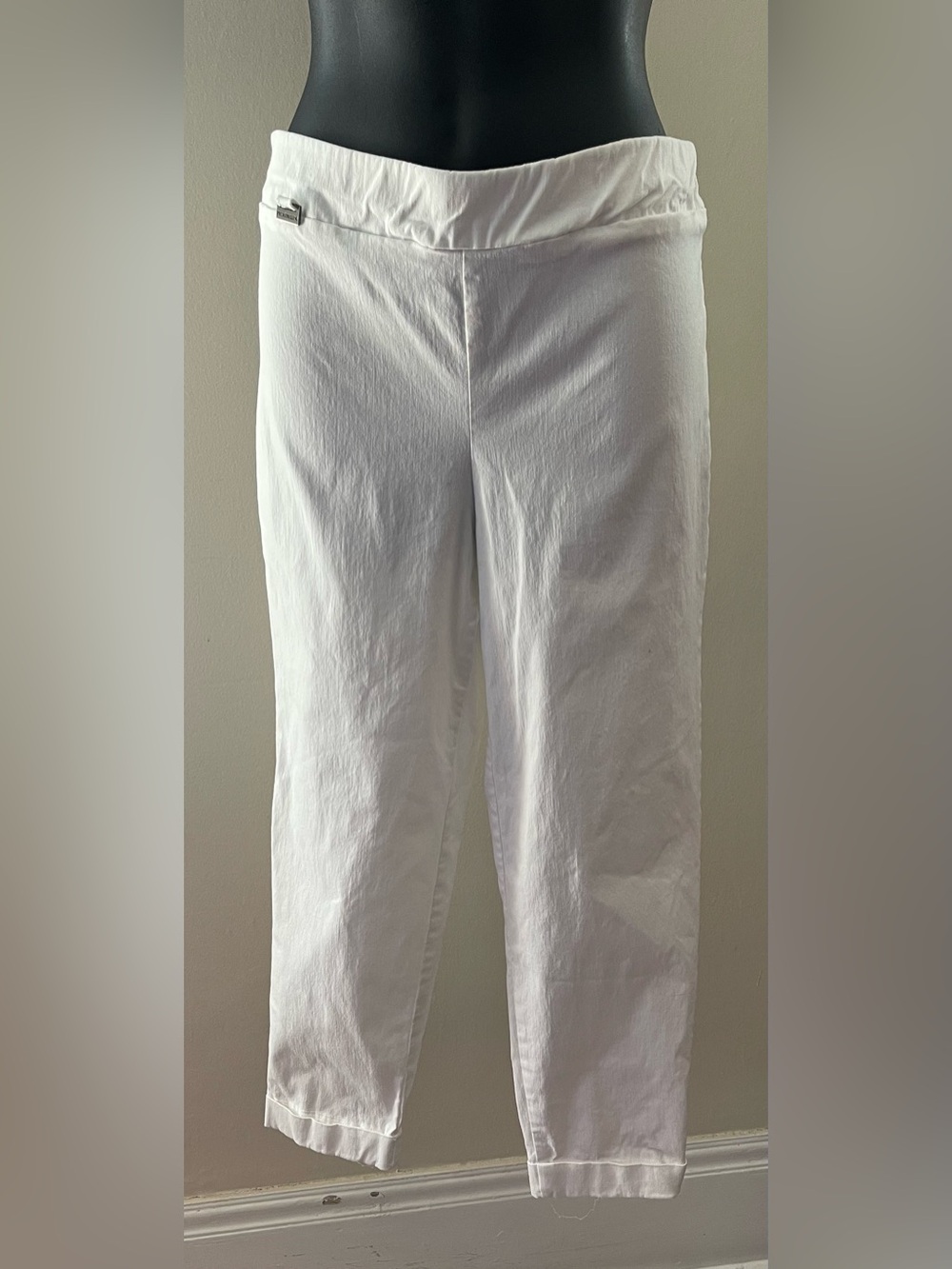 Piccadilly White Straight Leg Ankle Jeggings